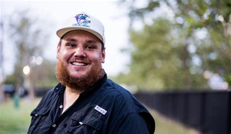 does luke combs write his own music? exploring the depth of his songwriting process