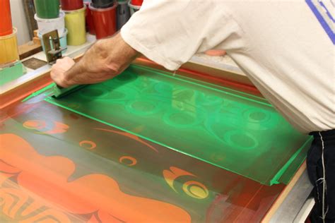 what is a serigraph in art and how does it differ from a screen print?